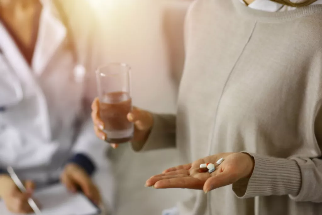 Essais cliniques : simplification des démarches déclaratives Essais cliniques : simplification des démarches déclaratives