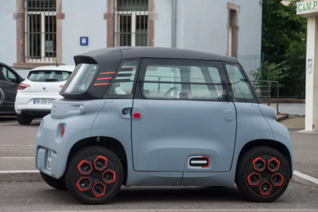 Voiture sans permis : la réglementation évolue ? Voiture sans permis : la réglementation évolue ?