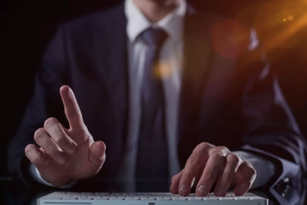 C’est l’histoire d’un salarié qui déclare trop de revenus… C’est l’histoire d’un salarié qui déclare trop de revenus…