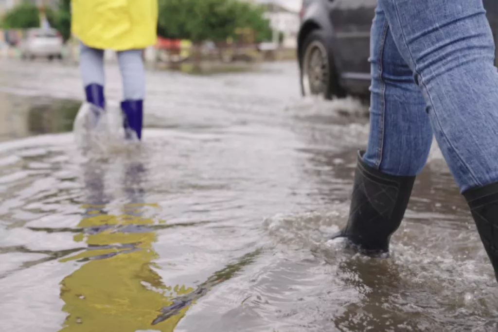 Inondations : le recours à l’activité partielle est possible ! Inondations : le recours à l’activité partielle est possible !