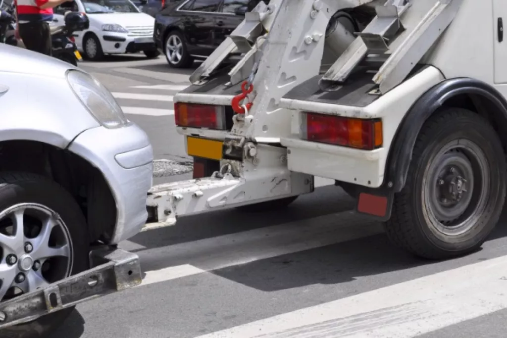 Récupérer un véhicule en fourrière : combien ça coûte en 2024 ? Récupérer un véhicule en fourrière : combien ça coûte en 2024 ?