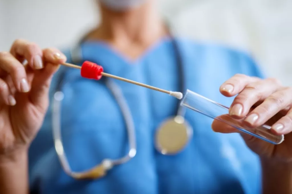 Tests génétiques : quand une entreprise en sait plus sur vous qu’elle ne le dit Tests génétiques : quand une entreprise en sait plus sur vous qu’elle ne le dit