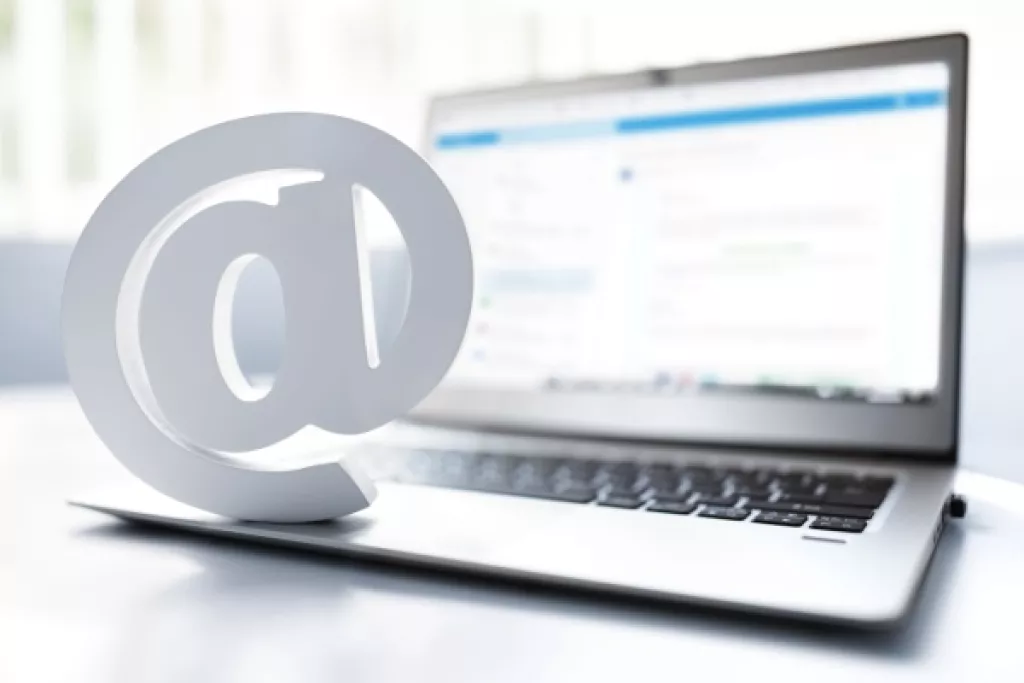 Messagerie professionnelle : peut-on tout dire ? Messagerie professionnelle : peut-on tout dire ?
