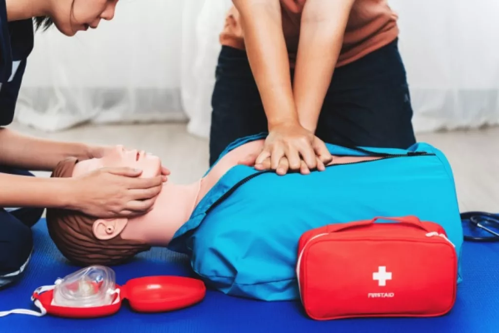 Premiers secours : un cadre pour l’apprentissage Premiers secours : un cadre pour l’apprentissage