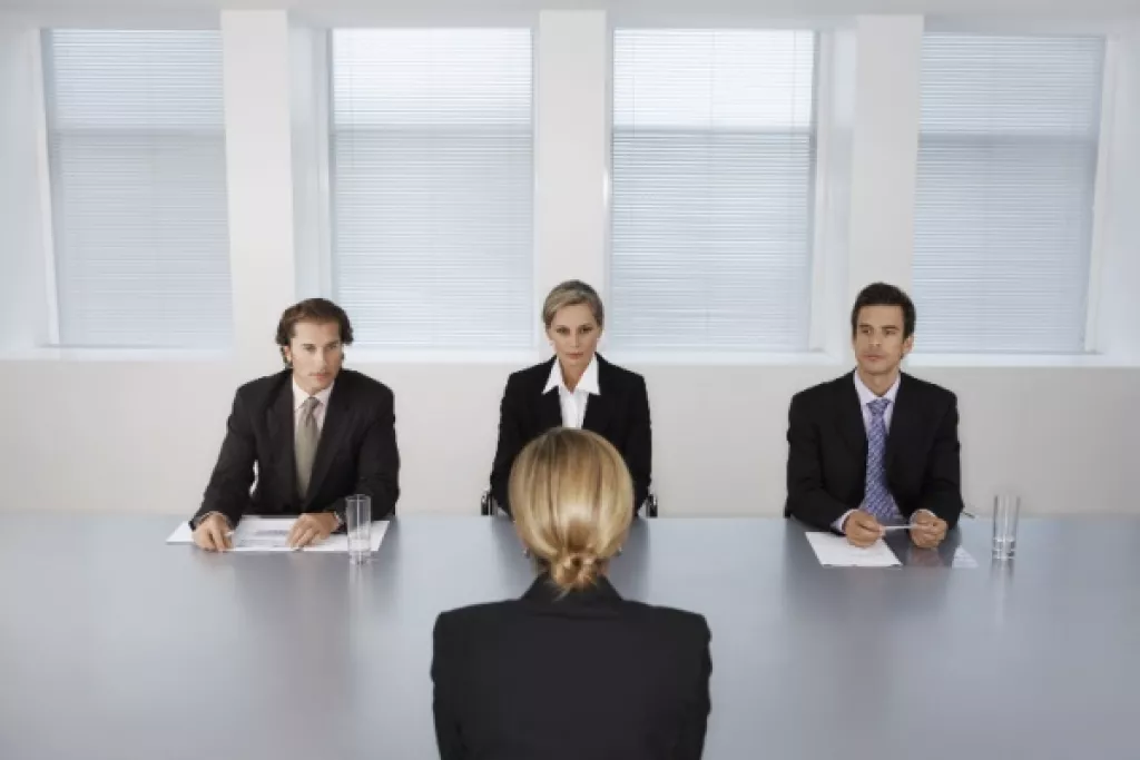 Entretien préalable à un licenciement : qui participe ? Entretien préalable à un licenciement : qui participe ?