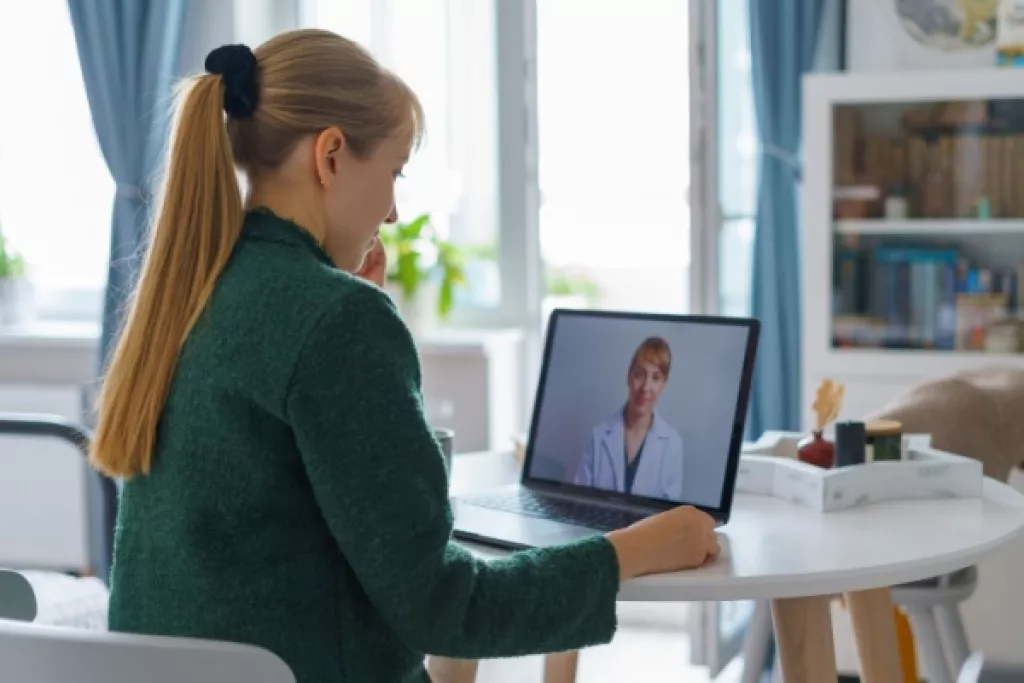 Arrêts de travail prescrits en téléconsultation : 3 jours, pas plus ? Arrêts de travail prescrits en téléconsultation : 3 jours, pas plus ?