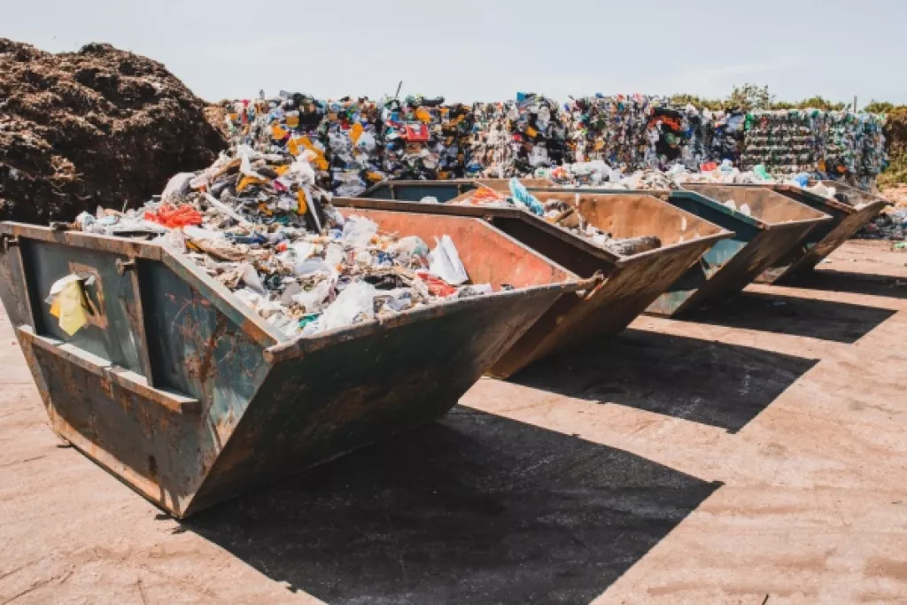 Économie circulaire : fin de priorité pour les déchets recyclés ? Économie circulaire : fin de priorité pour les déchets recyclés ?