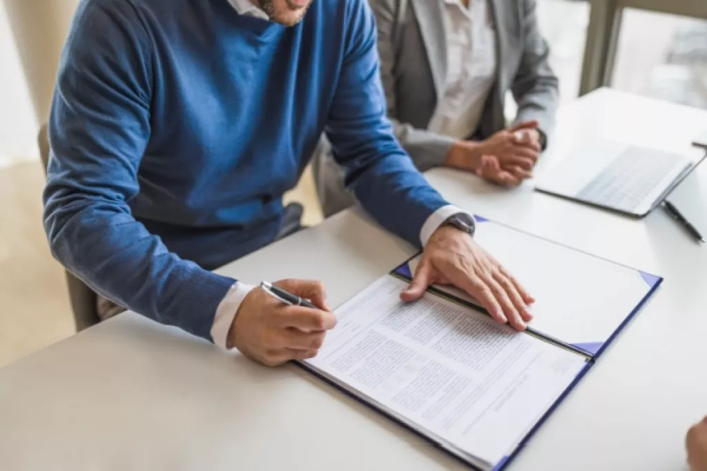 C’est l’histoire d’un employeur pour qui ce qui n’est pas écrit n’est pas garanti… C’est l’histoire d’un employeur pour qui ce qui n’est pas écrit n’est pas garanti…