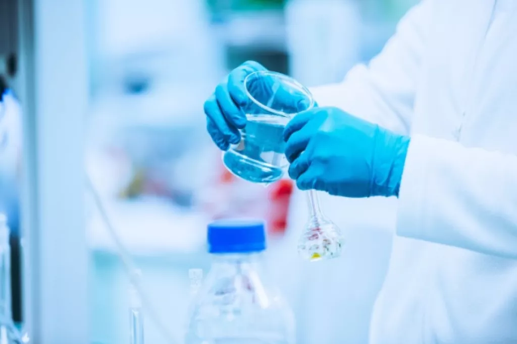 Médicaments stériles : les nouvelles bonnes pratiques de fabrication Médicaments stériles : les nouvelles bonnes pratiques de fabrication