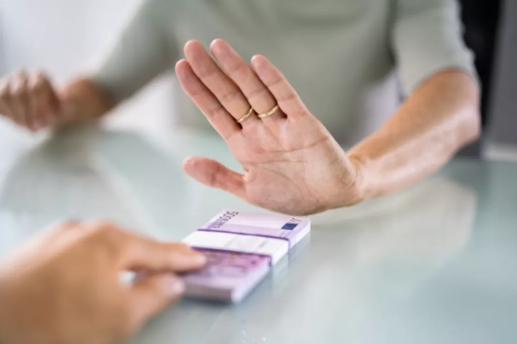 Vente de titres de société : renoncer à une partie du prix de vente et diminuer l’impôt dû ? Vente de titres de société : renoncer à une partie du prix de vente et diminuer l’impôt dû ?