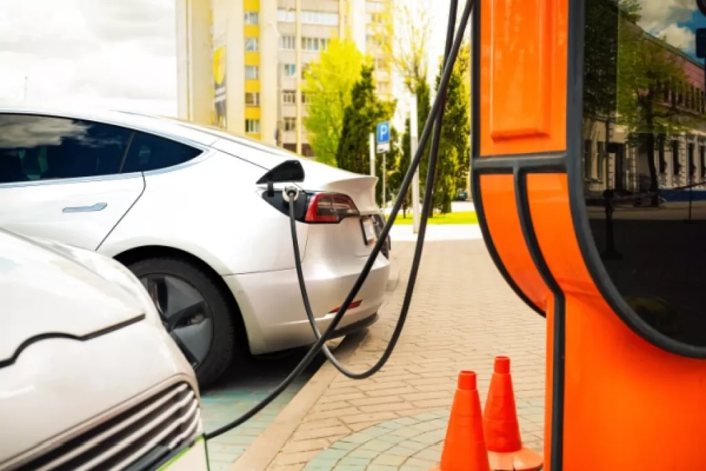 Crédit d’impôt pour investissement productif Outre-mer : même pour les installations de bornes de recharge pour véhicules électriques ? Crédit d’impôt pour investissement productif Outre-mer : même pour les installations de bornes de recharge pour véhicules électriques ?