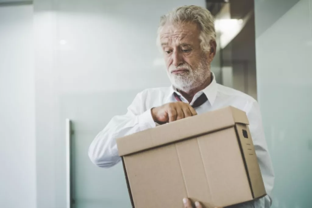 La violation du secret professionnel constitue-t-elle, à elle seule, une faute grave ? La violation du secret professionnel constitue-t-elle, à elle seule, une faute grave ?