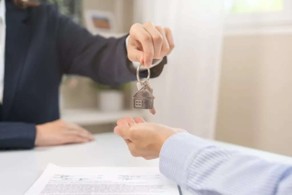 C’est l’histoire d’un locataire qui en a assez de payer toujours plus… C’est l’histoire d’un locataire qui en a assez de payer toujours plus…