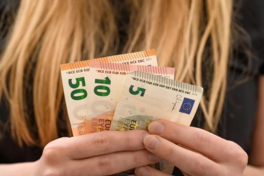 Montant du SMIC : de nouvelles valeurs de référence ! Montant du SMIC : de nouvelles valeurs de référence !