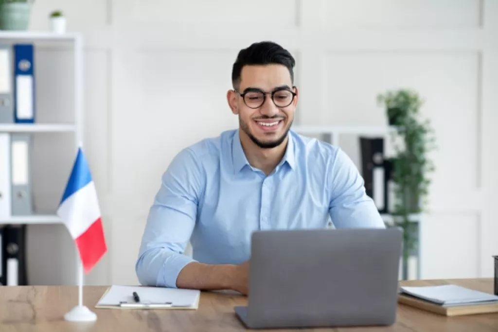 Formation au français langue étrangère : du temps de travail effectif ? Formation au français langue étrangère : du temps de travail effectif ?