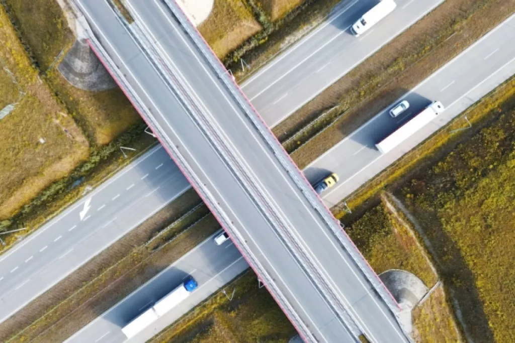 Taxe sur la distance parcourue sur le réseau autoroutier concédé : on en sait plus ! Taxe sur la distance parcourue sur le réseau autoroutier concédé : on en sait plus !