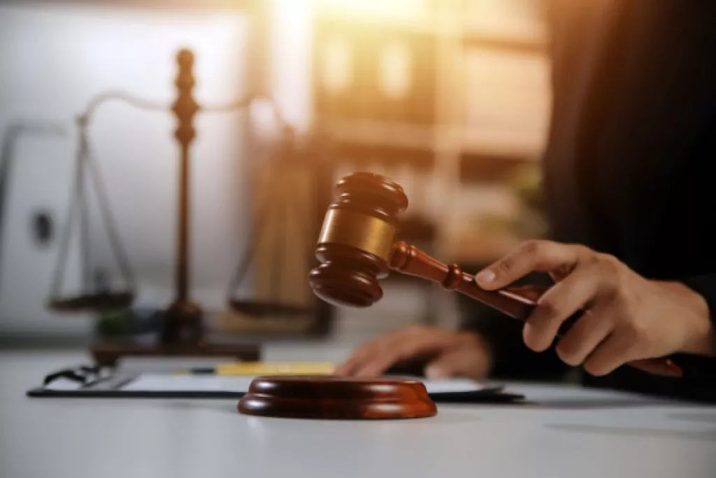 Professionnels du droit, du chiffre et de la finance : ce qui va changer en 2025 Professionnels du droit, du chiffre et de la finance : ce qui va changer en 2025