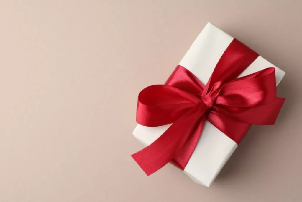 C’est l’histoire d’une société qui additionne les cadeaux clients pour diminuer ses impôts… C’est l’histoire d’une société qui additionne les cadeaux clients pour diminuer ses impôts…