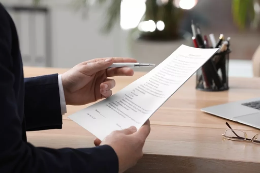 Association : pas de licenciement sans pouvoir écrit ! 