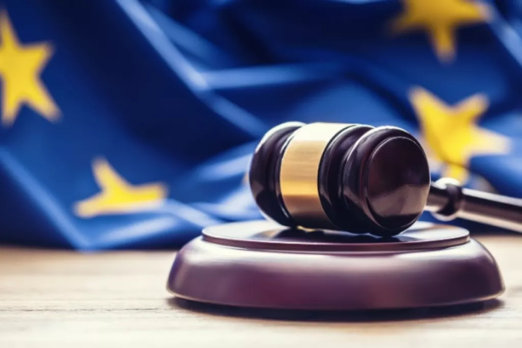 Loi d’adaptation au droit européen : les mesures financières Loi d’adaptation au droit européen : les mesures financières