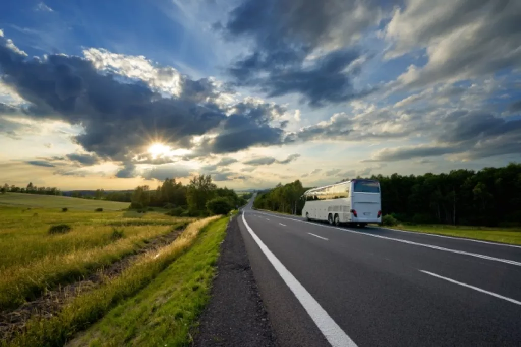Vers une suppression de la taxe sur l’exploitation des infrastructures de transport de longue distance ? Vers une suppression de la taxe sur l’exploitation des infrastructures de transport de longue distance ?