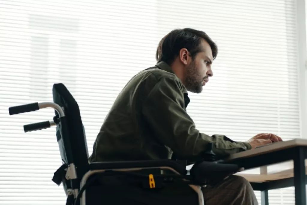 Handicap : une différence de salaire de 10 centimes est-elle discriminatoire ? Handicap : une différence de salaire de 10 centimes est-elle discriminatoire ?