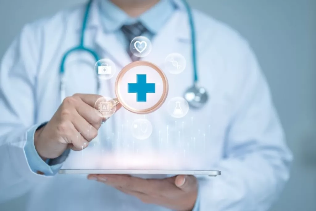 Médecins : une autre voie de régularisation pour les diplômés hors UE Médecins : une autre voie de régularisation pour les diplômés hors UE