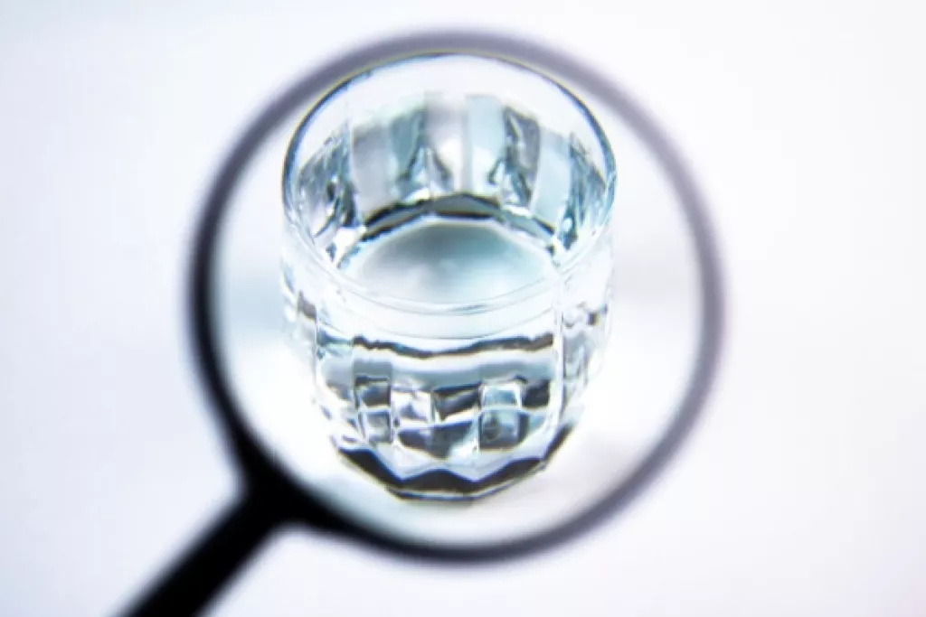 Eau potable : les PFAS sous haute surveillance !