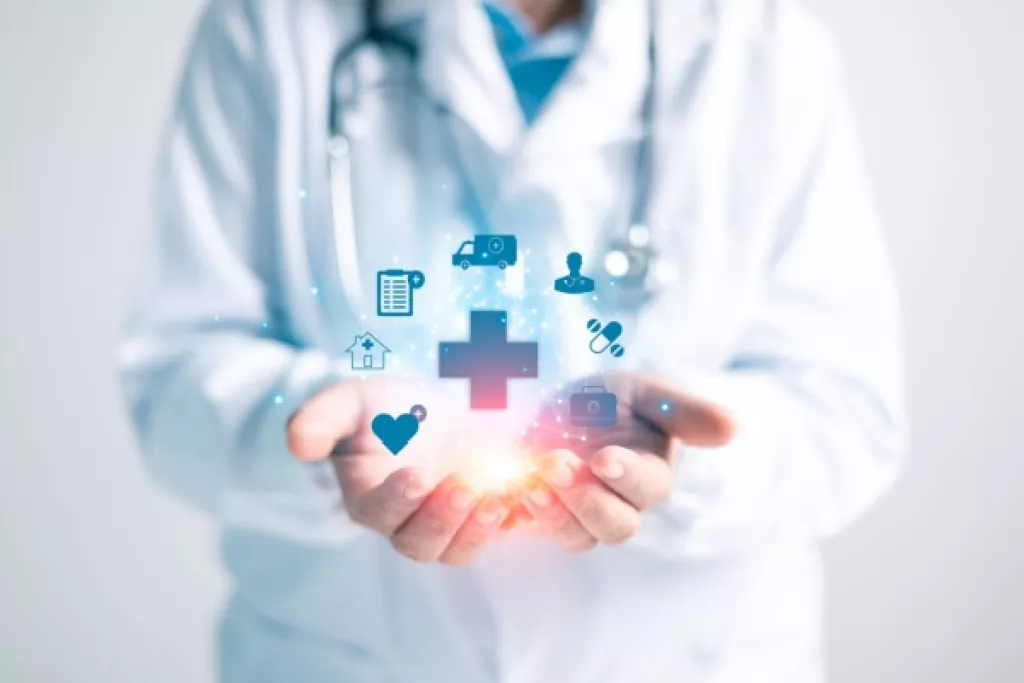 Contrat d’engagement de service public : extension du dispositif pour améliorer l’accès aux soins