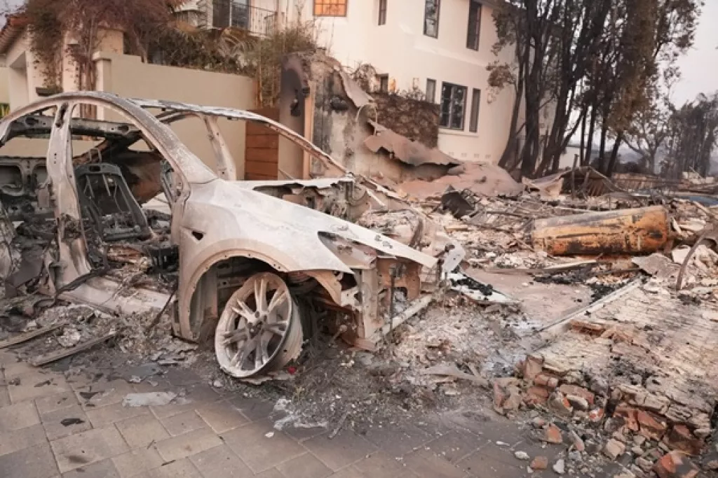 Incendies estivaux 2026 : des mesures fiscales de soutien pour les sinistrés 