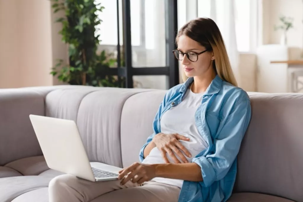 Congé supplémentaire de naissance : une double déclaration désormais incontournable !